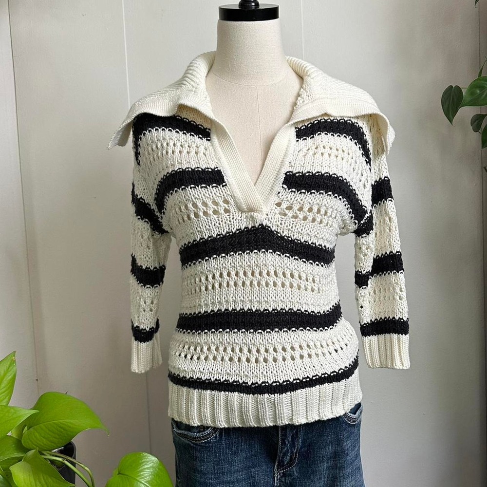 ASTR the Label Oversized Open Knit Striped V-Neck Sweater White Navy XS